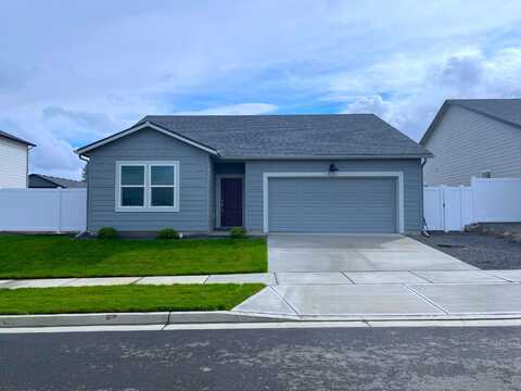 8731 W Red Ave, Cheney, WA 99004