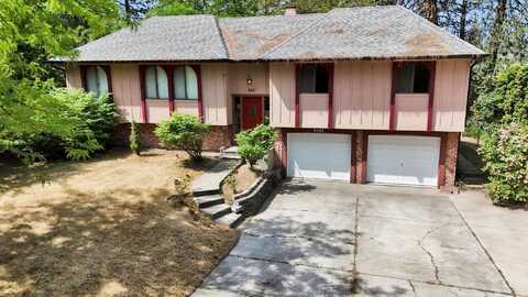8411 N Colton St, Spokane, WA 99208