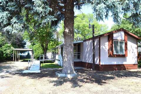 17316 E Coach Dr, Greenacres, WA 99016