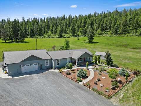 2858 S Highway 395 Hwy, Valley, WA 99181
