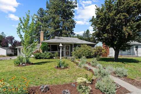 5817 N Washington St, Spokane, WA 99205