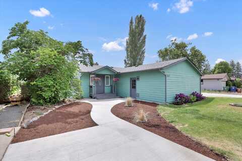 2631 W W Beacon Ave, Spokane, WA 99208