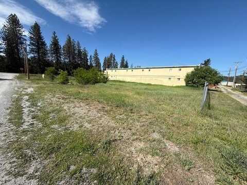 900 W HWY 2 Hwy, Newport, WA 99156