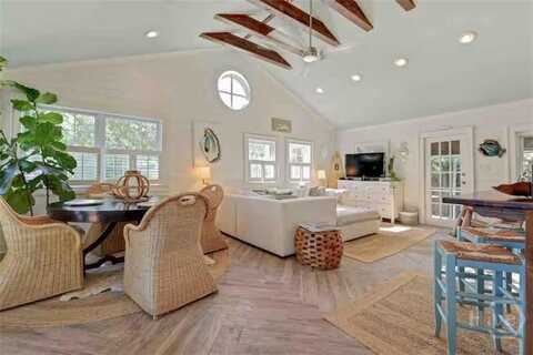 1810 Chatham Avenue, Tybee Island, GA 31328
