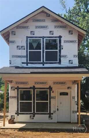 1033 Milton Street, Savannah, GA 31405
