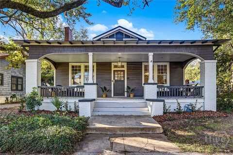 1001 Maupas Avenue, Savannah, GA 31401