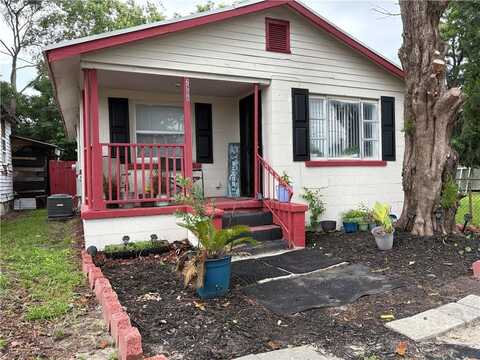 2908 Dawes Avenue, Savannah, GA 31405