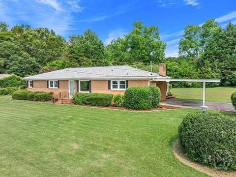 1300 Athens Road, Winterville, GA 30683