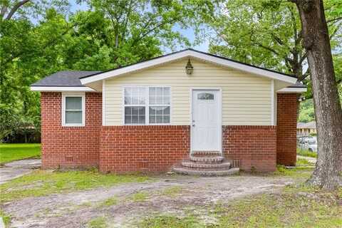 4204 Liberty Parkway, Savannah, GA 31405