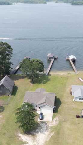 1083 Copperhead Rd, Manning, SC 29102