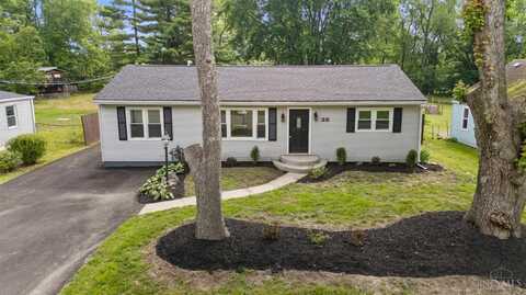 28 Hitchcock Lane, Batavia, OH 45102