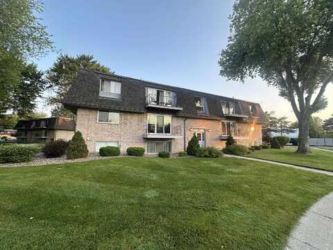 101 Provincial, Saginaw, MI 48638