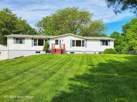 10424 S Graham, Saint Charles, MI 48655