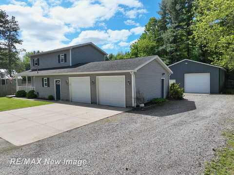 11031 Pine Grove, Saginaw, MI 48609