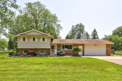 4460 Meadowbrook, Freeland, MI 48623