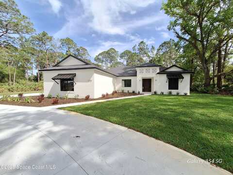 7275 Turkey Point Drive, Titusville, FL 32780