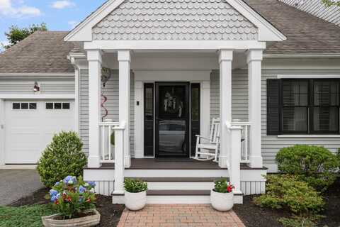 675 Main Street, Cotuit, MA 02635
