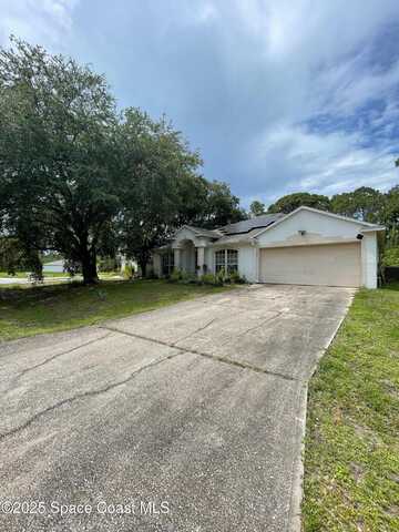 561 Plumbago Road NW, Palm Bay, FL 32907
