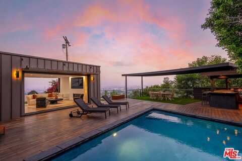 8021 Floral Ave, Los Angeles, CA 90046