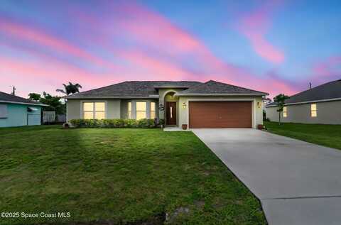 374 SE Yardley Terrace, Port Saint Lucie, FL 34983