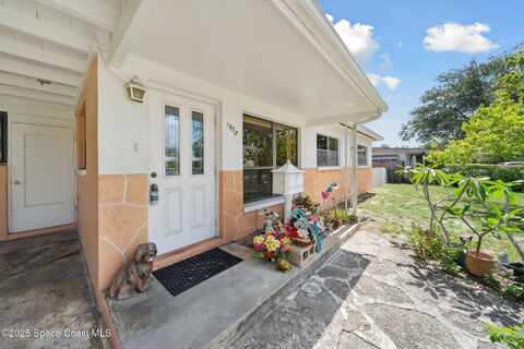 1938 Madison Avenue, Melbourne, FL 32935