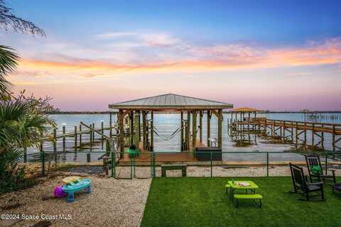 801 Grandview Drive, Merritt Island, FL 32952