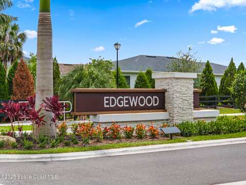 743 Veridian Circle NW, Palm Bay, FL 32907