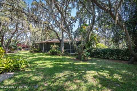 9959 Nicole Drive, Micco, FL 32976