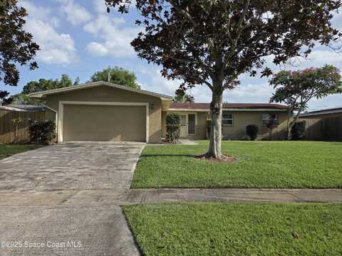 2121 Colony Drive, Melbourne, FL 32935