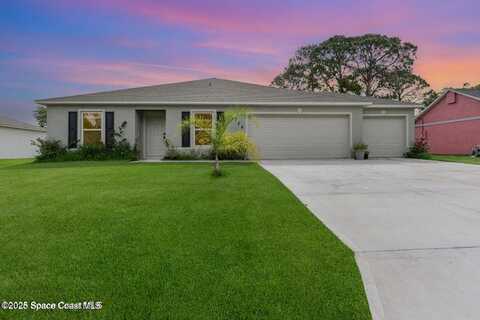 788 Isar Avenue NW, Palm Bay, FL 32907