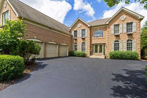 6432 Grasslands Court, Westerville, OH 43082
