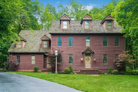 575 Woods Hollow Lane, Powell, OH 43065
