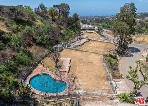1210 Las Lomas Pl, Pacific Palisades, CA 90272