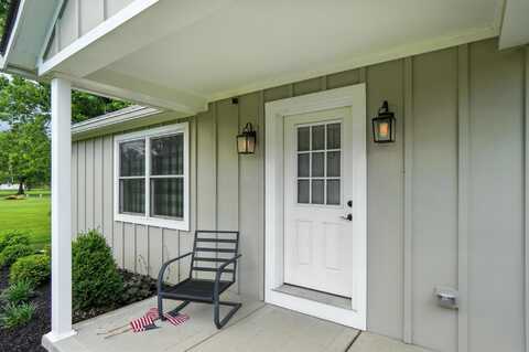 963 Groveport Road, Canal Winchester, OH 43110