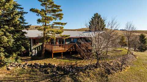 45 Sioux Road, Banner, WY 82832