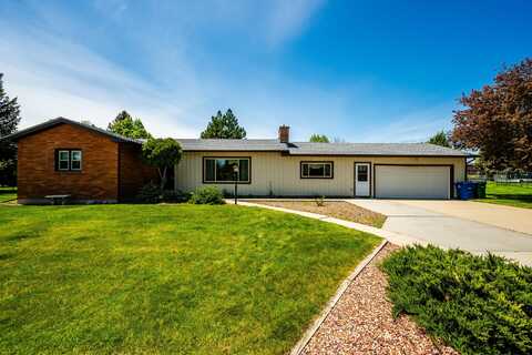 1421 Champion Drive, Sheridan, WY 82801
