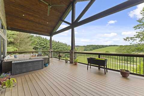 19694 State Route 60, Warsaw, OH 43844