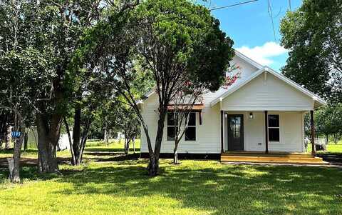 1105 Carroll Lane, La Grange, TX 78945
