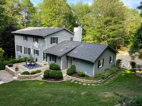 2211 Welsh Hills Road NE, Granville, OH 43023