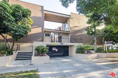 14912 Dickens St, Sherman Oaks, CA 91403