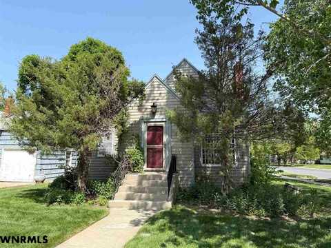 2401 AVENUE D, Scottsbluff, NE 69361