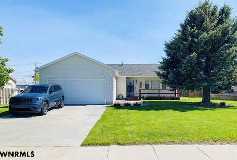 2415 SETTLER DR, Gering, NE 69341