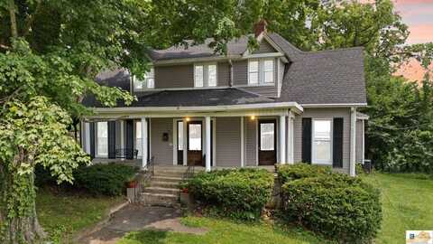 702 & 702A N Race Street, Glasgow, KY 42141