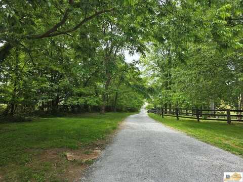 1266 Grassy Flat Road, Greensburg, KY 42743
