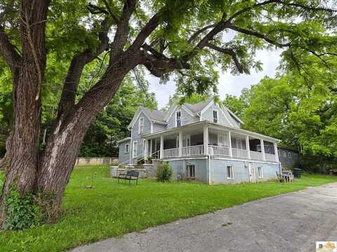 210 W Hodgenville Avenue, Greensburg, KY 42743