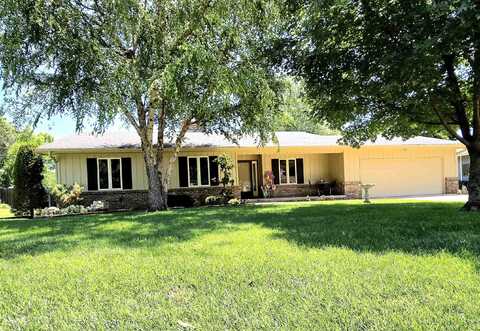 2108 Mound, Winfield, KS 67156