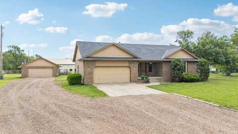 640 S Daisy Ln, Andover, KS 67002