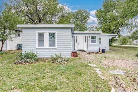 1451 N Pennsylvania, Wichita, KS 67214