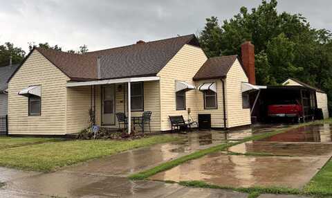 1023 W McCormick, Wichita, KS 67213