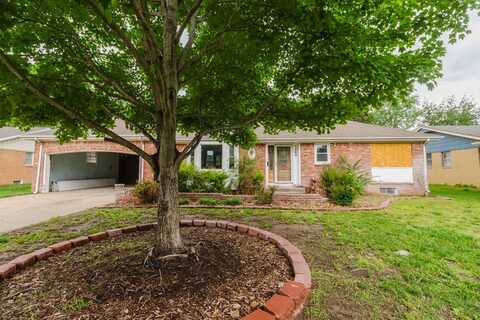 1269 N Wood Ave, Wichita, KS 67212